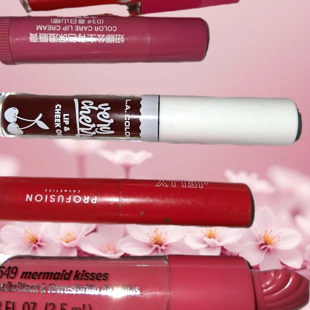Assorted Pink Women’s Lip Gloss & Lipstick Set - Unbranded - Picture 5 of 5